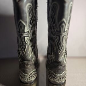 Stylish Embroidered Ankle Boots